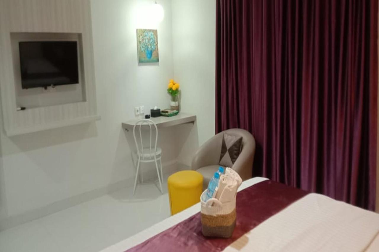 Liras Hotel Syariah Pulupanda Ngoại thất bức ảnh